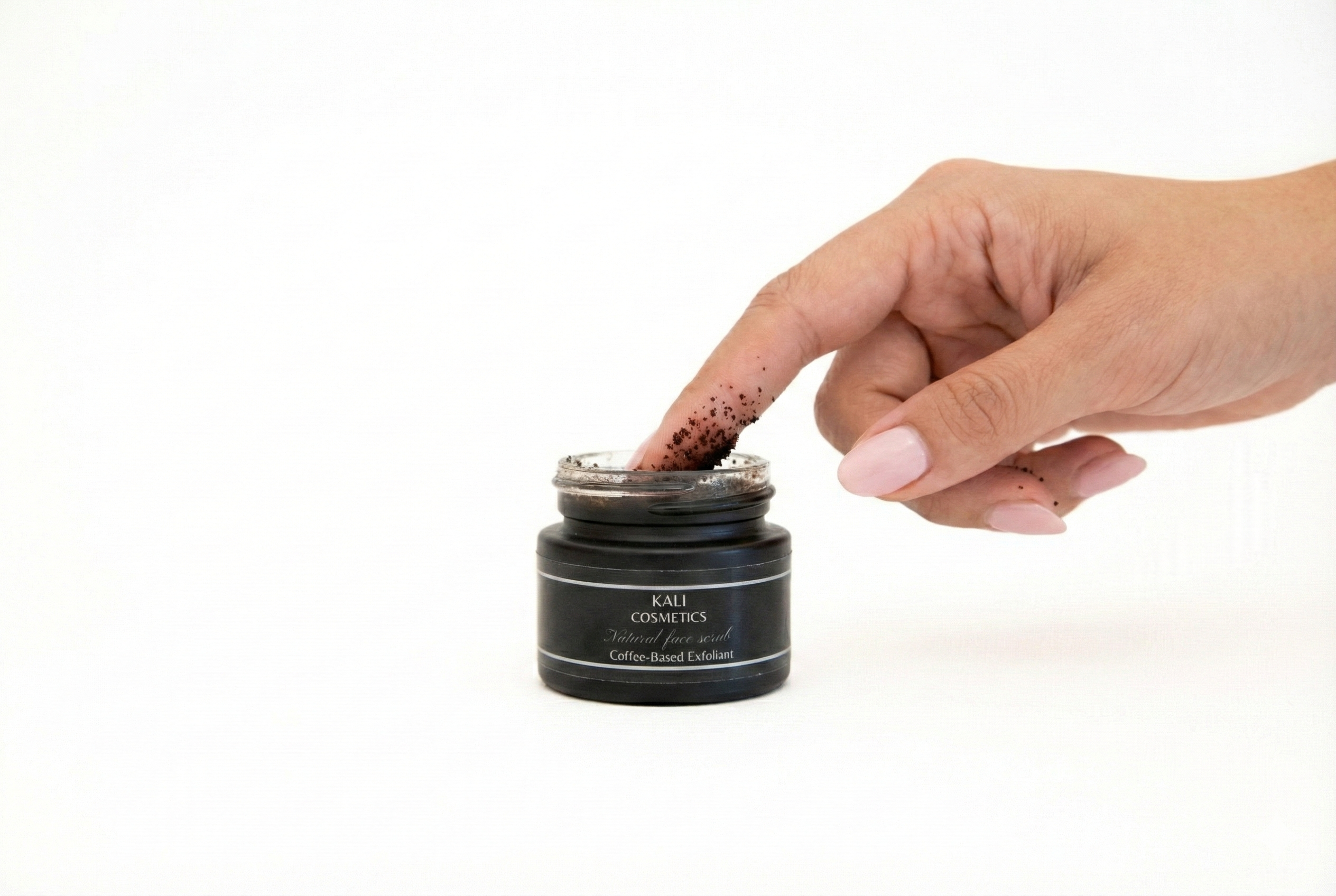 Exfoliation : Révélez l’éclat de votre peau 